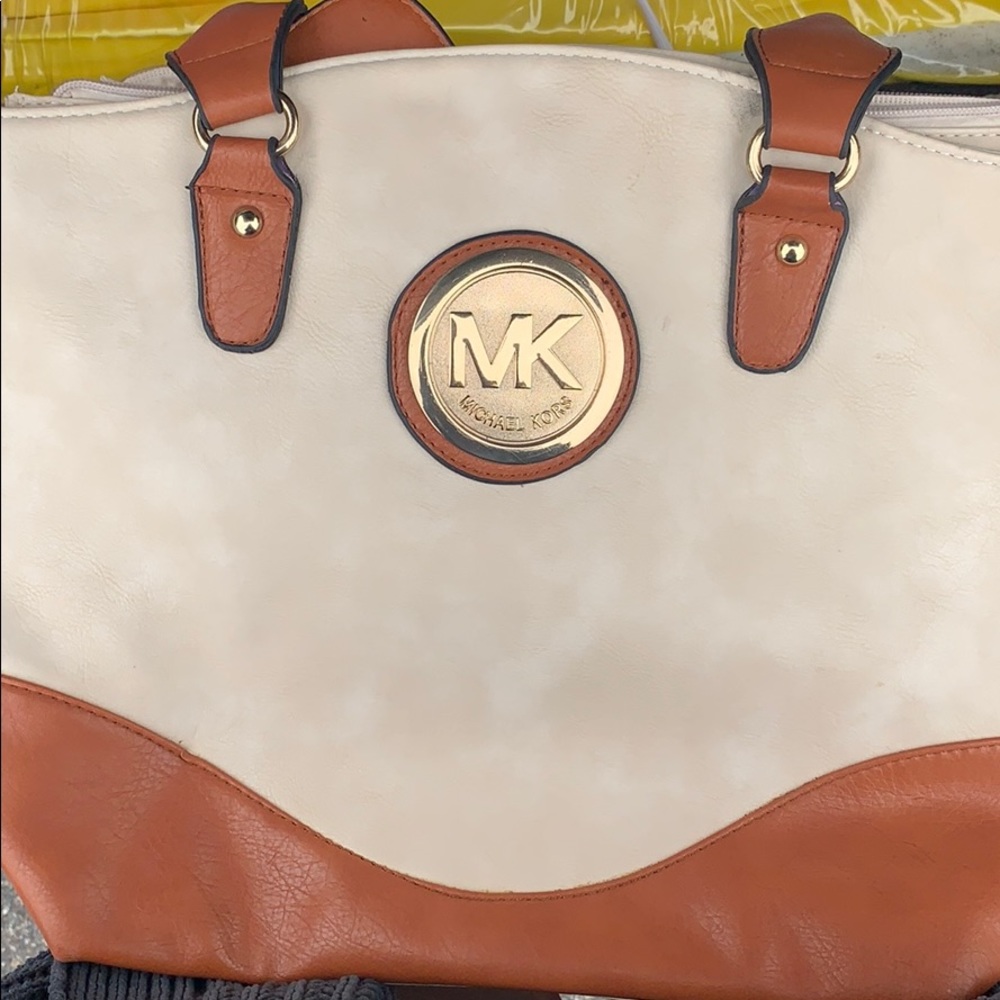 MK Purse